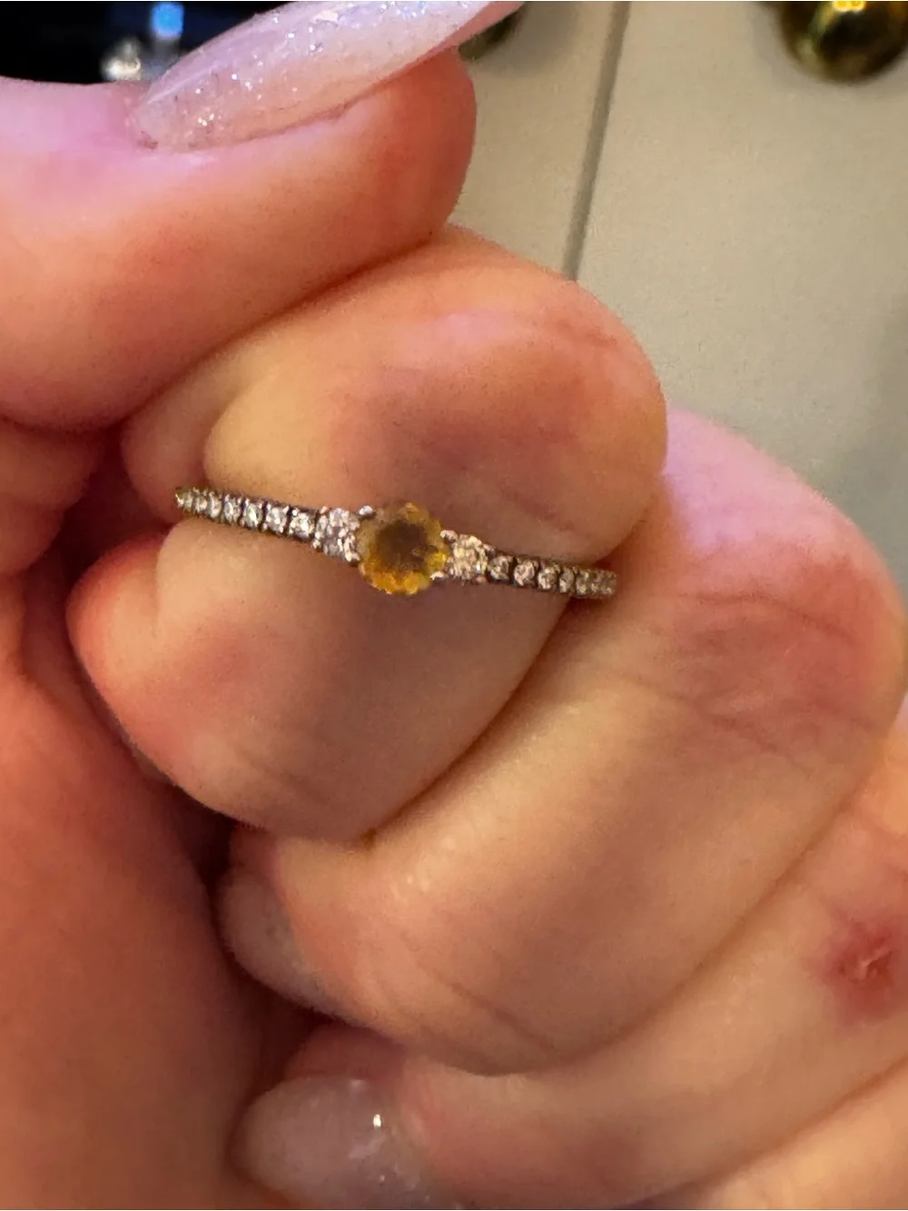 N/A ring rose